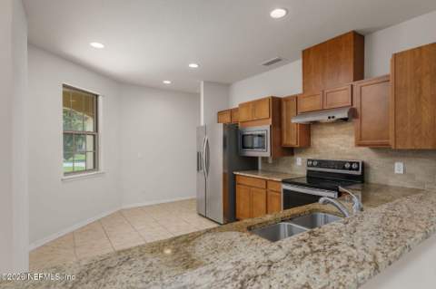 186 Covered Creek Drive, Ponte Vedra FL - photo 22 of 58