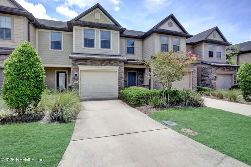 3 bedroom Townhouse at 7036 Beauhaven Court, Bayberry, Jacksonville — photo 2