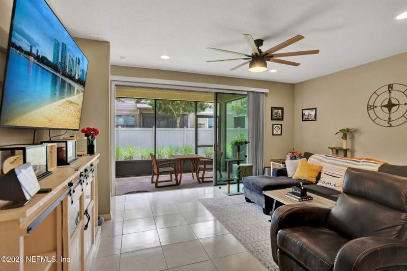 3 bedroom Townhouse at 7036 Beauhaven Court, Bayberry, Jacksonville — photo 5