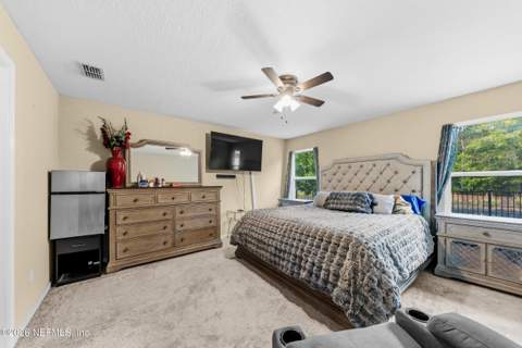 1294 Sarahs Landing Drive, Jacksonville FL - photo 19 of 32