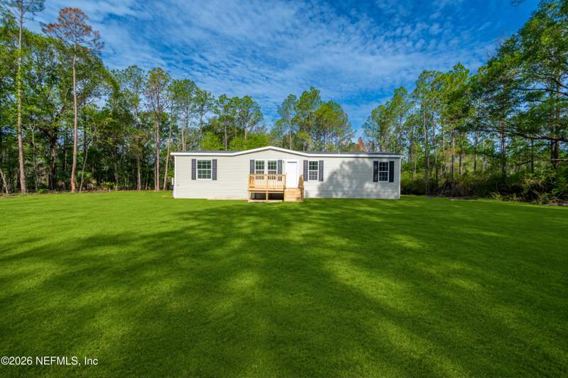 4 bedroom Manufactured Home at 17454 NW 37th Place, Starke, Starke — photo 2