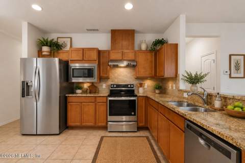 186 Covered Creek Drive, Ponte Vedra FL - photo 8 of 58