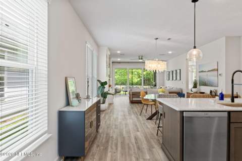 381 Pioneer Village Drive, Ponte Vedra FL - photo 9 of 102