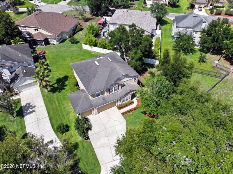 4 bedroom Single Family Residence at 323 Broward Road, Oak Terrace, Jacksonville — photo 2