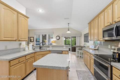 1876 Lake Forest Lane, Fleming Island FL - photo 19 of 43