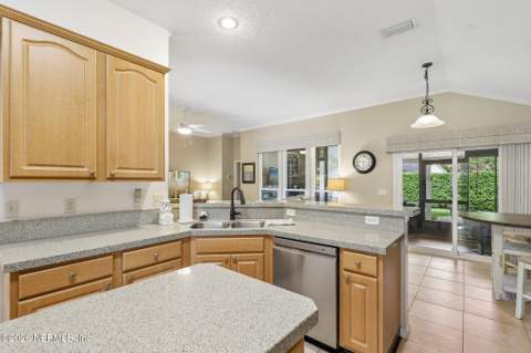 1876 Lake Forest Lane, Fleming Island FL - photo 20 of 43