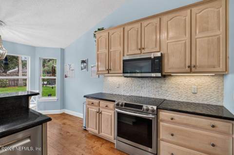 13438 Aquiline Road, Jacksonville FL - photo 18 of 65