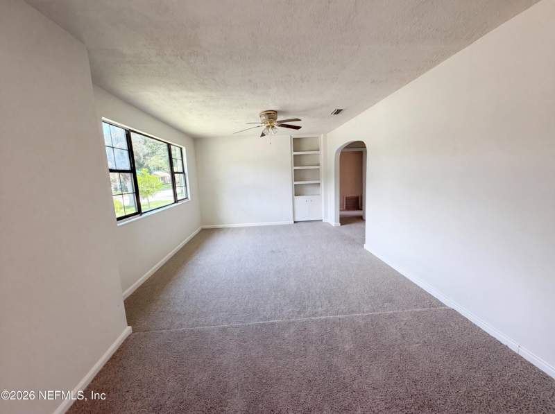 5 bedroom Single Family Residence at 2742 Merwyn Road, Spring Park, Jacksonville — photo 5
