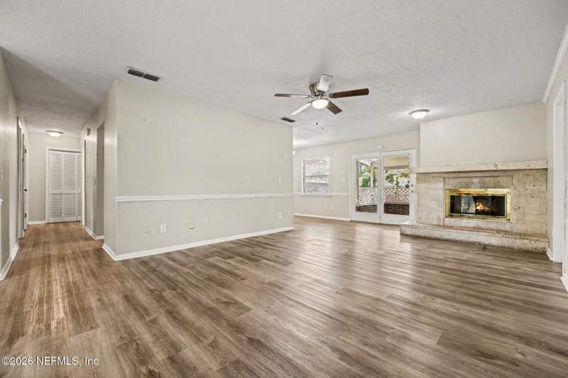 3 bedroom Single Family Residence at 8574 Blackberry Lane, Argyle Forest East, Jacksonville — photo 3