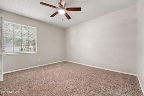 8574 Blackberry Lane, Jacksonville FL - photo 9 of 15