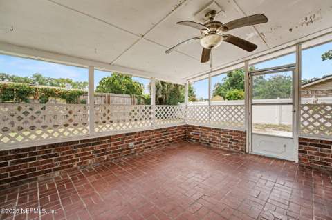8574 Blackberry Lane, Jacksonville FL - photo 14 of 15
