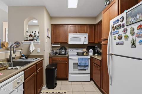 8550 Touchton Road #2221, Jacksonville FL - photo 15 of 16
