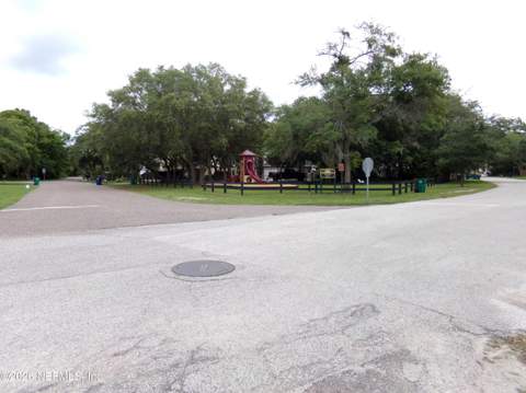 2134 Rosewood Drive, Neptune Beach FL - photo 13 of 40