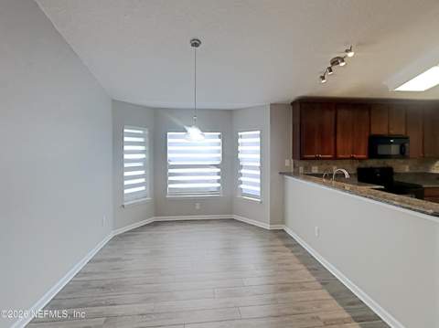 13895 Fish Eagle Drive, Jacksonville FL - photo 6 of 24