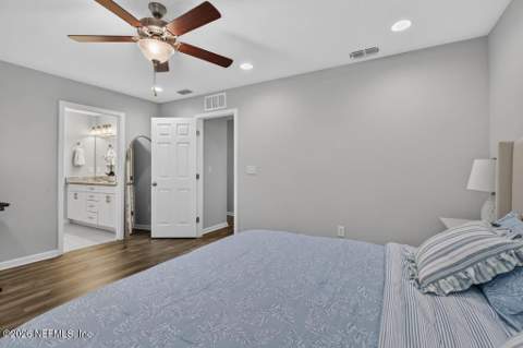 12184 Hatherden Court, Jacksonville FL - photo 20 of 49