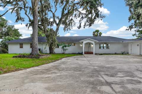 157 W Grandview Drive, East Palatka FL - photo 10 of 77