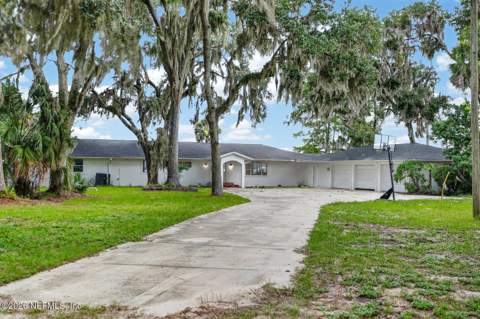 157 W Grandview Drive, East Palatka FL - photo 8 of 77