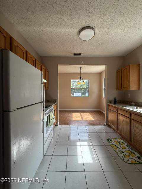 236 E 46th Street, Jacksonville FL - photo 7 of 12