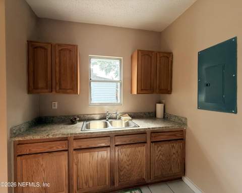 236 E 46th Street, Jacksonville FL - photo 6 of 12