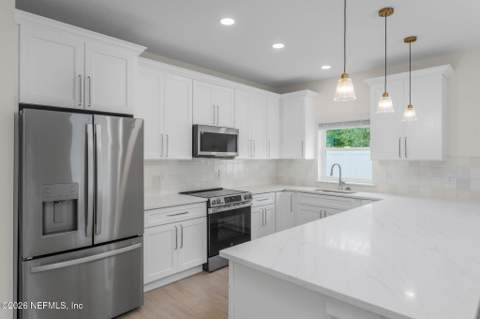 874 W 4th Street, St. Augustine FL - photo 8 of 33