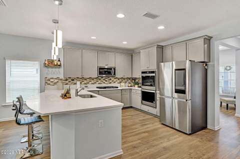 658 Ivory Palm Road, Orange Park FL - photo 7 of 45