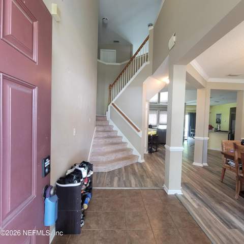6315 Trimpe Lane, Jacksonville FL - photo 8 of 26