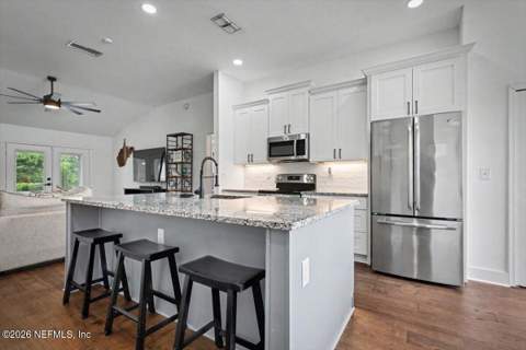 13253 Mendenhall Place, Jacksonville FL - photo 6 of 30