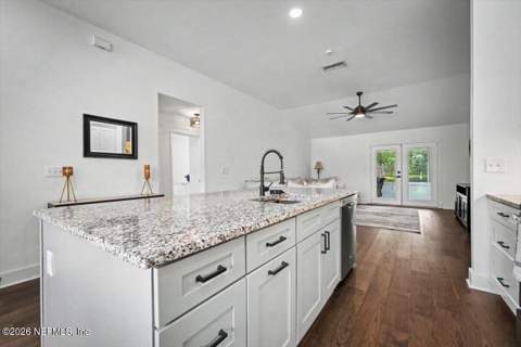 13253 Mendenhall Place, Jacksonville FL - photo 7 of 30