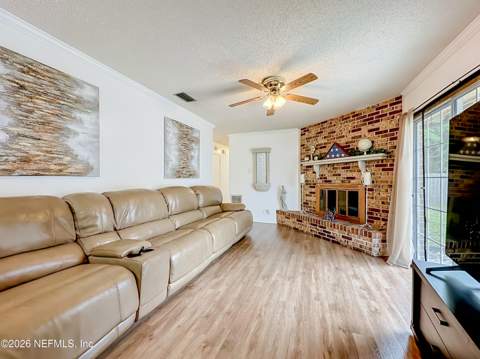 7224 Blackberry Lane, Jacksonville FL - photo 13 of 30