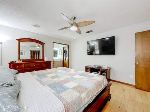3342 Sarah Spaulding Drive, Jacksonville FL - photo 17 of 44