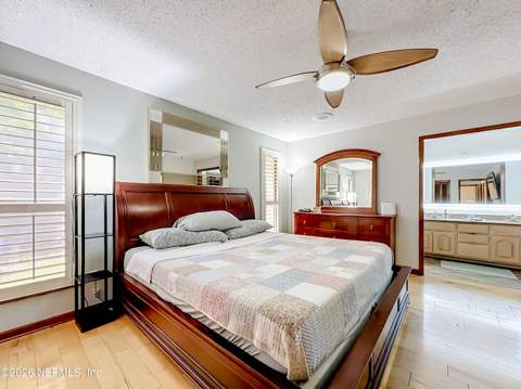 3342 Sarah Spaulding Drive, Jacksonville FL - photo 15 of 44