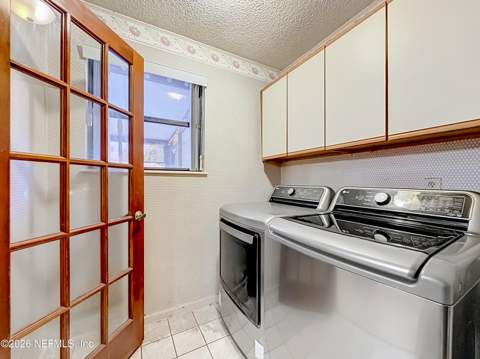 3342 Sarah Spaulding Drive, Jacksonville FL - photo 11 of 44