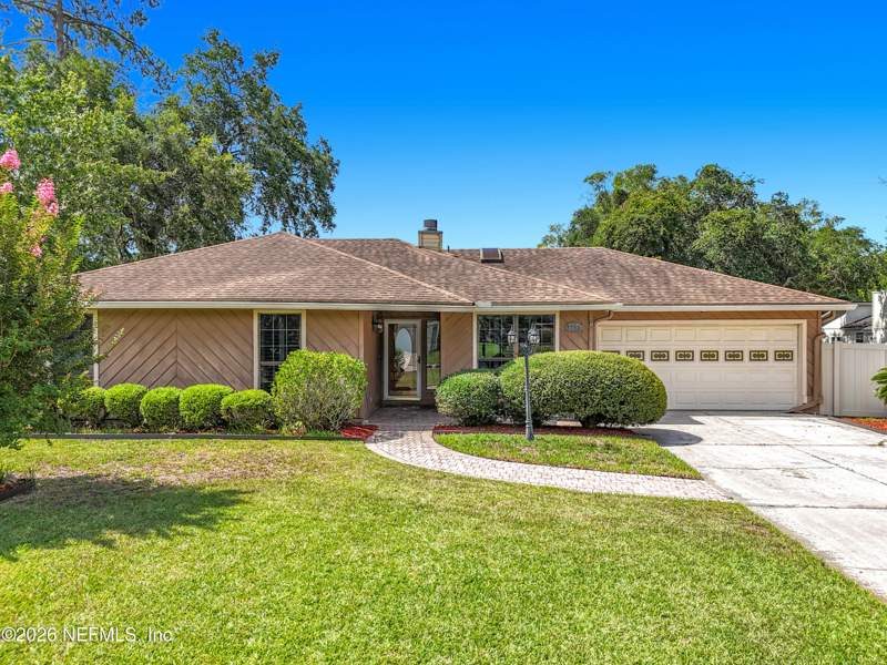 4 bedroom Single Family Residence at 3342 Sarah Spaulding Drive, Lake Mandarin, Jacksonville — photo 2