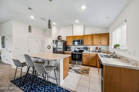 1270 Panther Lake Parkway, Jacksonville FL - photo 9 of 40