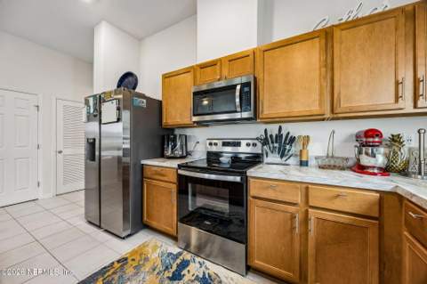 1270 Panther Lake Parkway, Jacksonville FL - photo 10 of 40