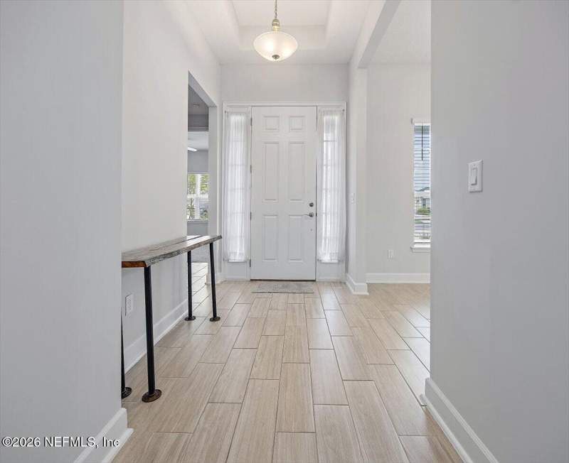 4 bedroom Single Family Residence at 1724 Austin Lake Way, Linda Lakes, Middleburg — photo 4