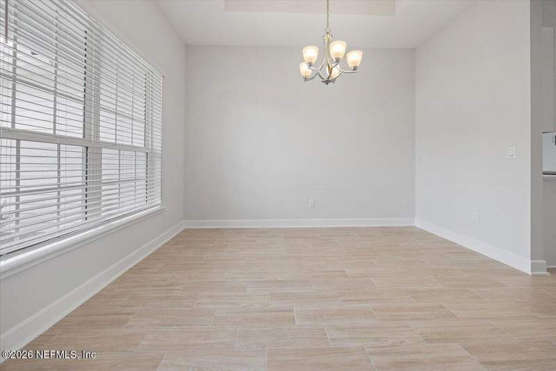 4 bedroom Single Family Residence at 1724 Austin Lake Way, Linda Lakes, Middleburg — photo 5