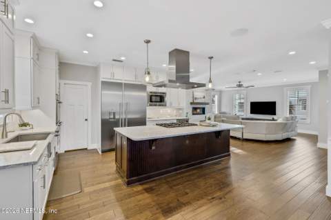28 26th Avenue, Jacksonville Beach FL - photo 17 of 86