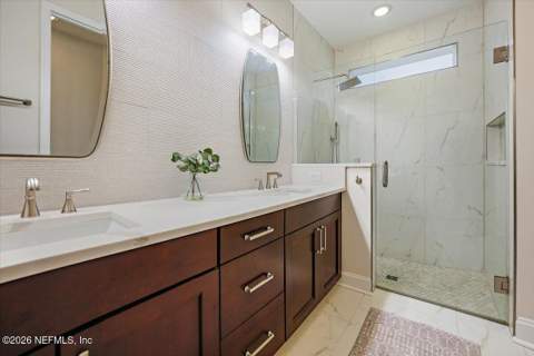 14372 Garden Gate Drive, Jacksonville FL - photo 19 of 33