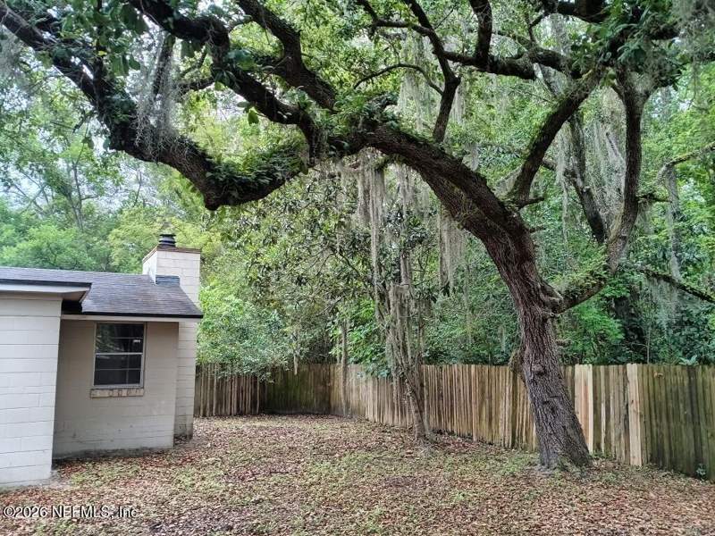 3 bedroom Single Family Residence at 8611 Darlington Drive, Harbor View, Jacksonville — photo 4
