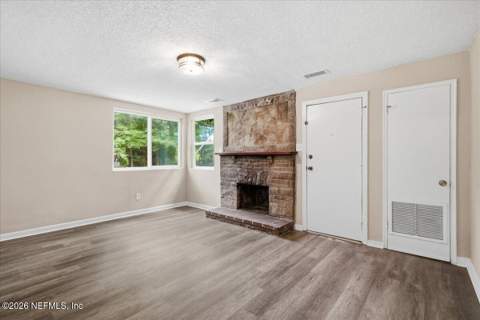 4135 Hudnall Road, Jacksonville FL - photo 6 of 6