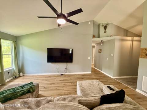 336 S Shamrock Avenue, Jacksonville FL - photo 6 of 18
