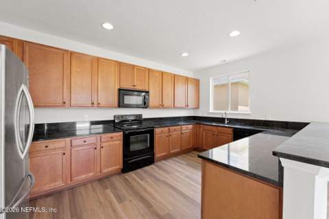 12575 Pine Marsh Way, Jacksonville FL - photo 9 of 41
