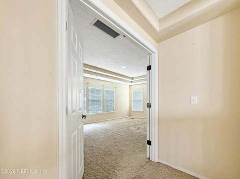 12291 Lawson Creek Drive, Jacksonville FL - photo 8 of 17