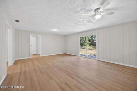 6894 Ridge Street, Keystone Heights FL - photo 12 of 40