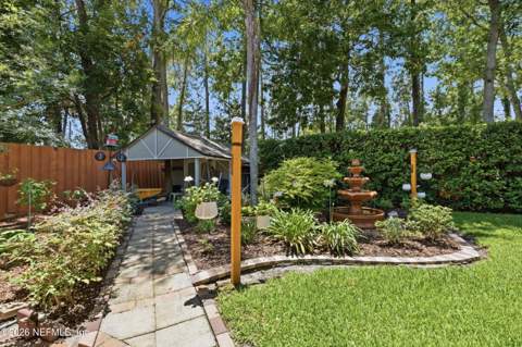 11852 Pegasus Drive, Jacksonville FL - photo 19 of 45