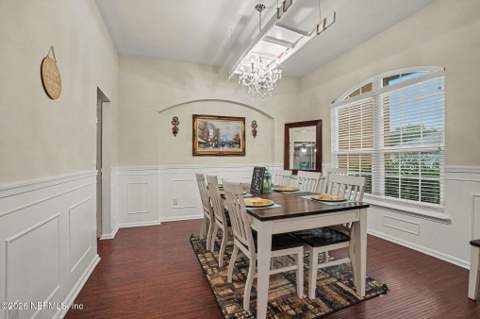 663 Mandy Oaks Drive, Jacksonville FL - photo 8 of 31