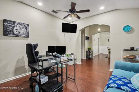 663 Mandy Oaks Drive, Jacksonville FL - photo 11 of 31