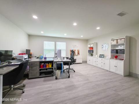 11605 Pacific Dogwood Court, Jacksonville FL - photo 18 of 28