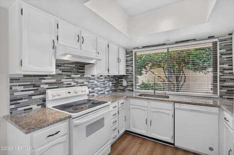 3407 Fairbanks Grant Road, Jacksonville FL - photo 11 of 42